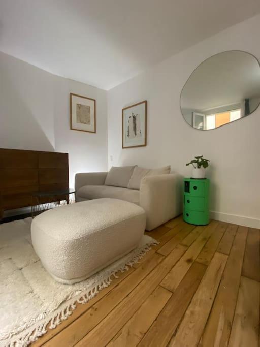Neuf Design - Montmartre Apartment